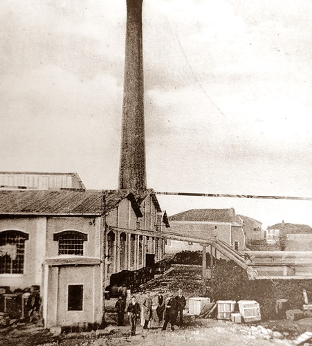 Homage jednoj tvornici